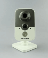 Kamera e Brendshme Audio Cube